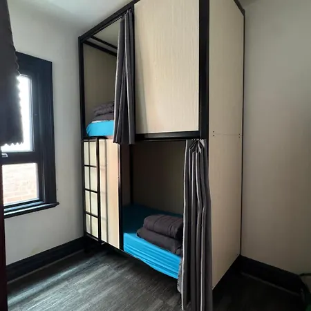 Haus Accommodation - Note - Valid Passport Required To Check-In-3